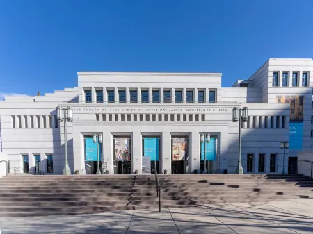 Hyatt House Salt Lake City/Downtown Отели рядом с достопримечательностью «Pioneer Memorial Museum»