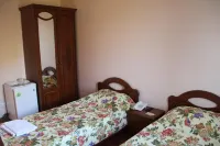 Anri Hotel