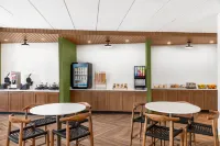 Fairfield Inn & Suites Detroit Taylor Hotels in Southgate