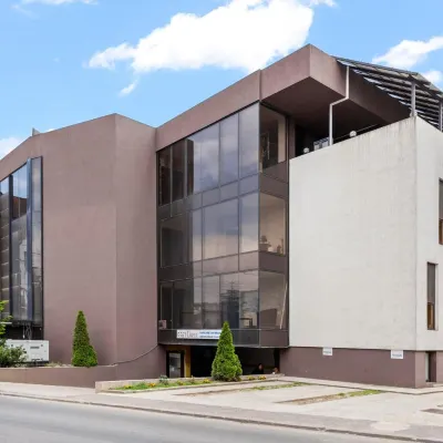 Hotel Charter Otopeni Hotels near Zoo Baneasa
