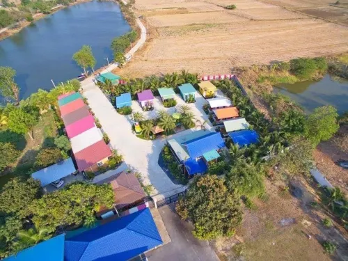 Rim Bueng Suan Prik Resort Hotels in Nakhon Luang District