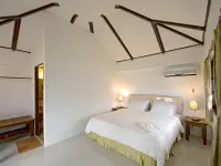 Samed Cliff Resort Hotel in zona Baia Noina Bay