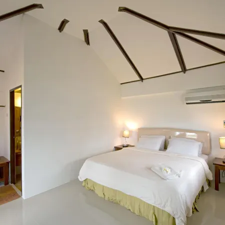 Samed Cliff Resort