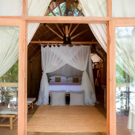 Eco Beach Tent by Billiton