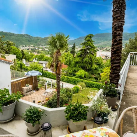 La Maison Jaffran, Suite en Ville