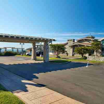 Cavalier Oceanfront Resort Hotel Exterior
