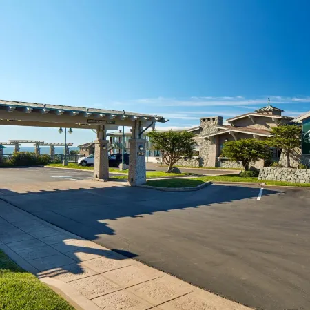 Cavalier Oceanfront Resort