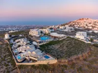 Smy Santorini Suites & Villas - Rooftop Pools