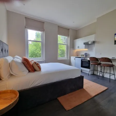The Ivy Apartments