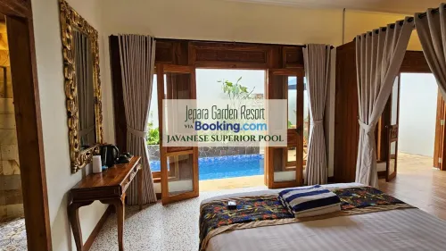 Jepara Garden Resort Hoteles en Tahunan