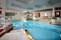 Hotel Neue Post - 4 Sterne Superior - Pools