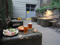 10-Z地堡旅舍 Brno - centre附近的飯店