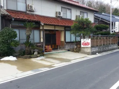 Minshuku Oe Hotels near Taiza Port