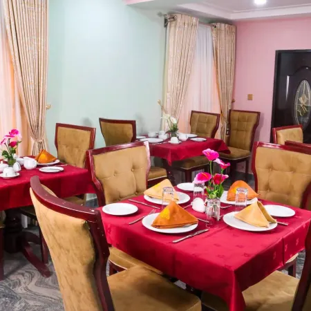 Madaki's Executive Suites