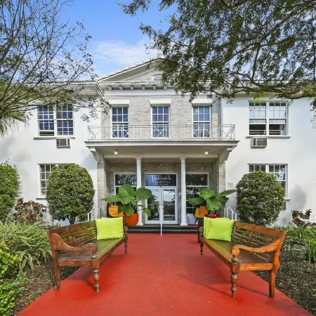 Tradewinds Apartment Hotel Miami Beach