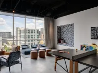Moxy Charlotte Downtown Hotels near Hanover Square
