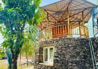 Anhfly Resort Nam Cat Tien Hotels in 