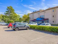 Ibis Budget Lyon Est Saint Quentin Fallavier - parking
