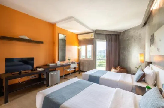 SILATHIP HUAHIN Serviced Apartment & Hotel