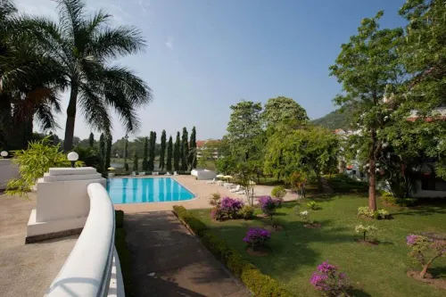 파노라마 골프 앤드 컨트리 클럽 - 주차장
