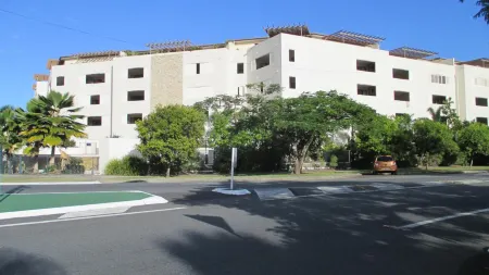 Edge Apartments Cairns