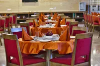 Club Mahindra Dwarka - Aamiainen