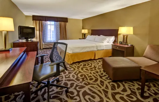 Garner Hotel 默夫里斯伯勒中心 by IHG