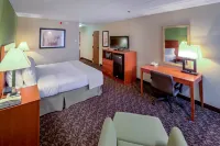 Quality Inn & Suites Downtown Mansfield Hotels in Mansfield