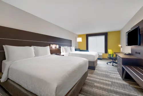 Holiday Inn Express & Suites KANSAS CITY-GRANDVIEW by IHG Hotels in Raymore