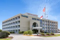 Travelodge by Wyndham Outer Banks/Kill Devil Hills Hotels in Kill Devil Hills