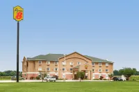 Super 8 by Wyndham Grayville Hôtels à : New Harmony