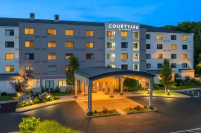 Courtyard Providence Lincoln Hotels in Smithfield