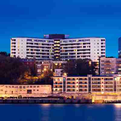 Sheraton Hotel Newfoundland Hotel Exterior