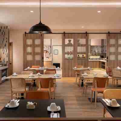 聖地亞哥德洛斯卡瓦萊洛斯萬豪居家旅館 Dining/Meeting Rooms