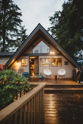 The Shoreline Tofino