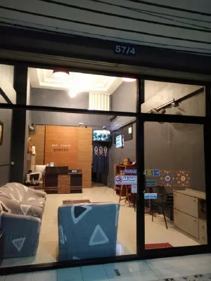 Bedcabin Hostel Hotell i Tha Sut