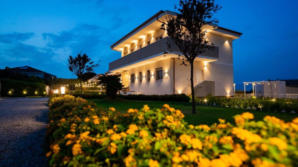 Villa Zefiro Suites & Events