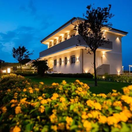 Villa Zefiro Suites & Events