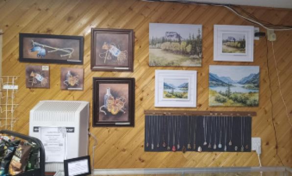 Cardston Inn - Housity