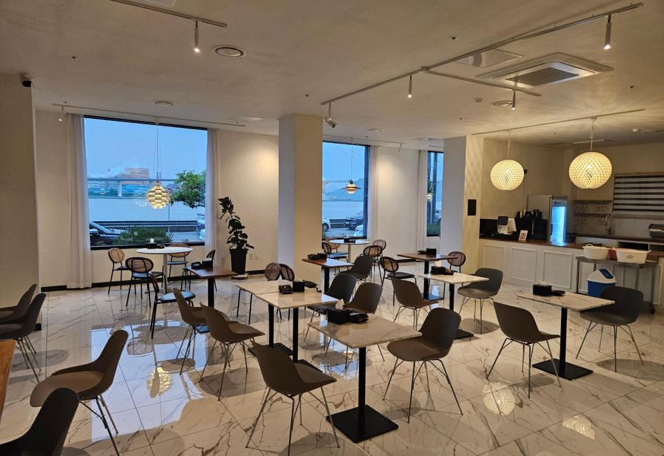 광양 숙소 욕실 및 어메니티