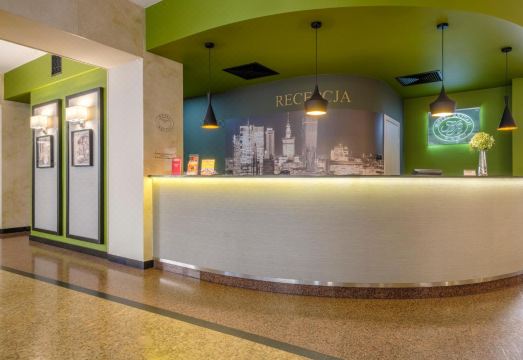 2. 호텔 레이탄..