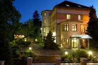 Hotel Villa Völgy Wellness & Konferencia - 4 Sao