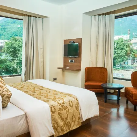 Ganpati Hotel Katra