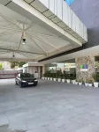 Holiday Inn Express & Suites JAIPUR GOPALPURA by IHG - parking
