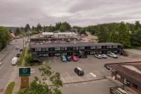 Ukee Peninsula Motel - Motels