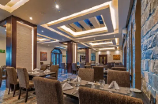 Sahab Resort and Spa Hoteles en Sayq