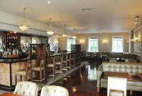 Abbey Hotel Roscommon - ที่มีบาร์