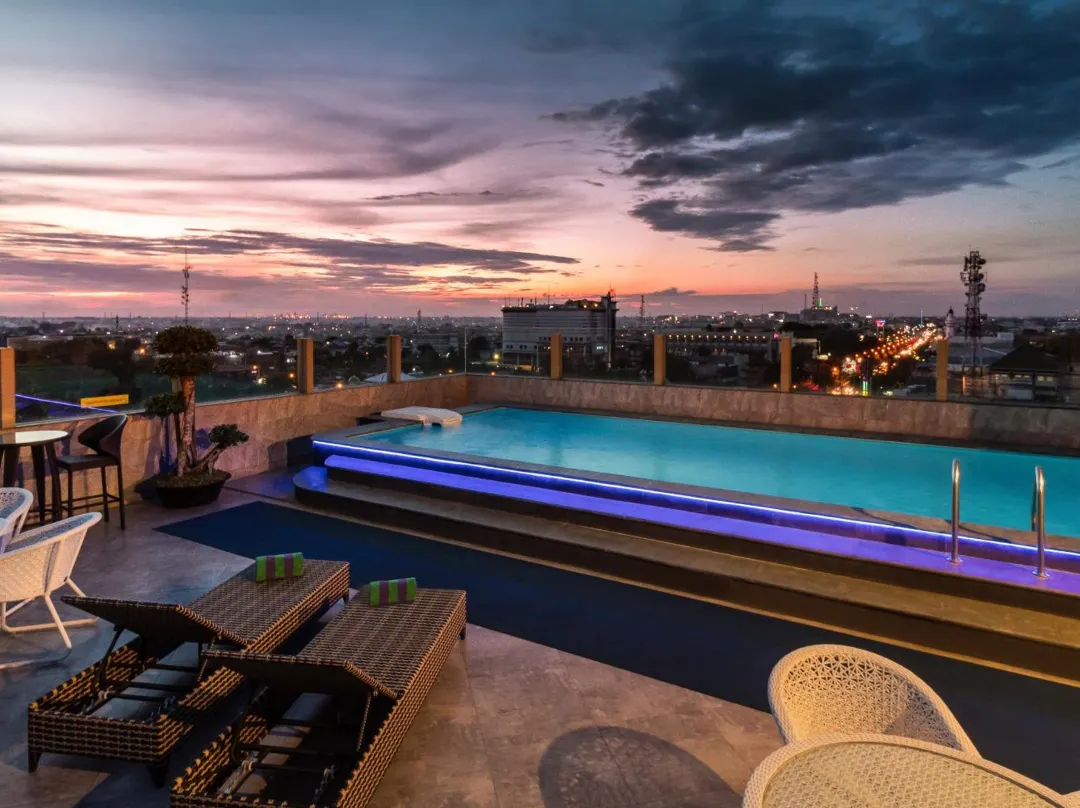 Best World Kindai Hotel - Banjarmasin