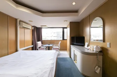 Hotel Sun Отели рядом с достопримечательностью «Shorinzan Darumaji Temple»