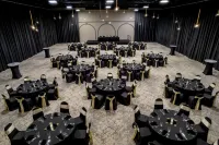 Grand Williston Hotel and Conference Center
